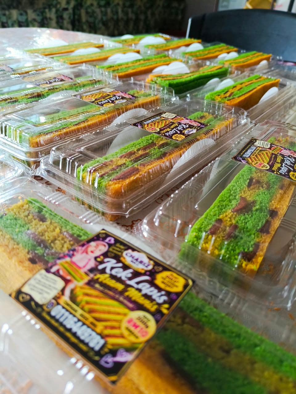 KEK LAPIS ASAM MANIS